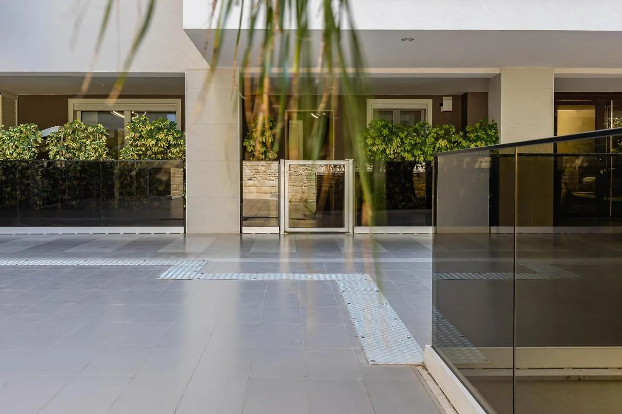 דירות בארי Elilux - Zona Policlinico, Garage E Posto Auto